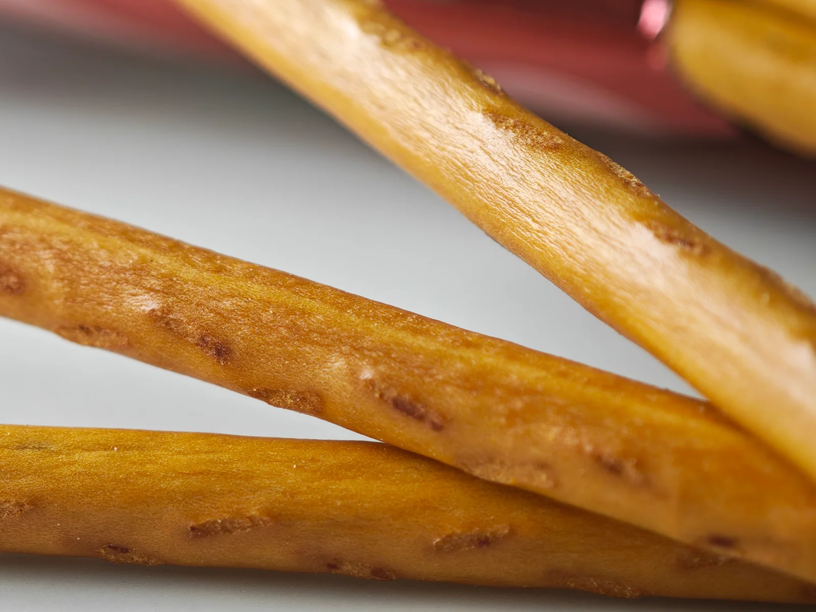 Extreme close-up of Toppo pretzel dough showing branch-like fiber